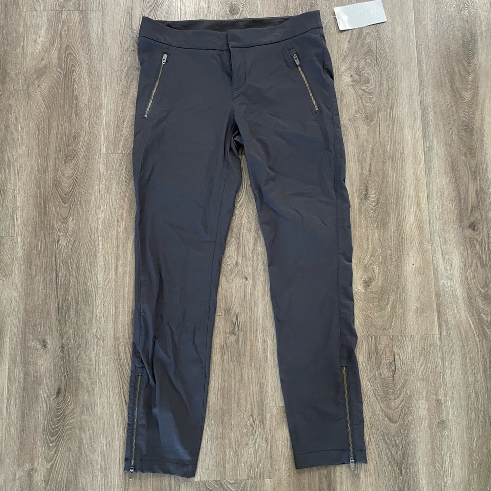 NWT Athleta Pants, size 10